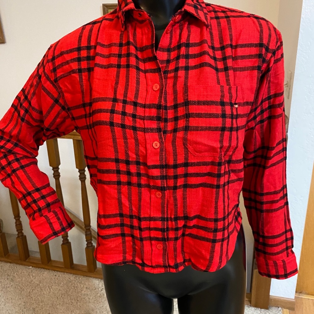 NWT LS Button Up Red‎ Black Plaid Casual Shirt